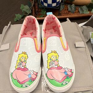 Ground Super Mario Peach Unisex Kids Slip-On Shoes US 3 Casual Manmade Canvas